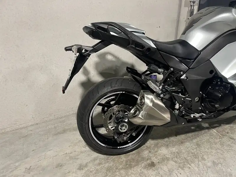 Kawasaki Z1000 SX - foto 4