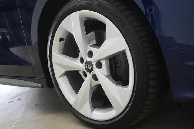 Audi A3 view 13