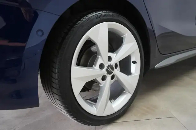 Audi A3 view 14