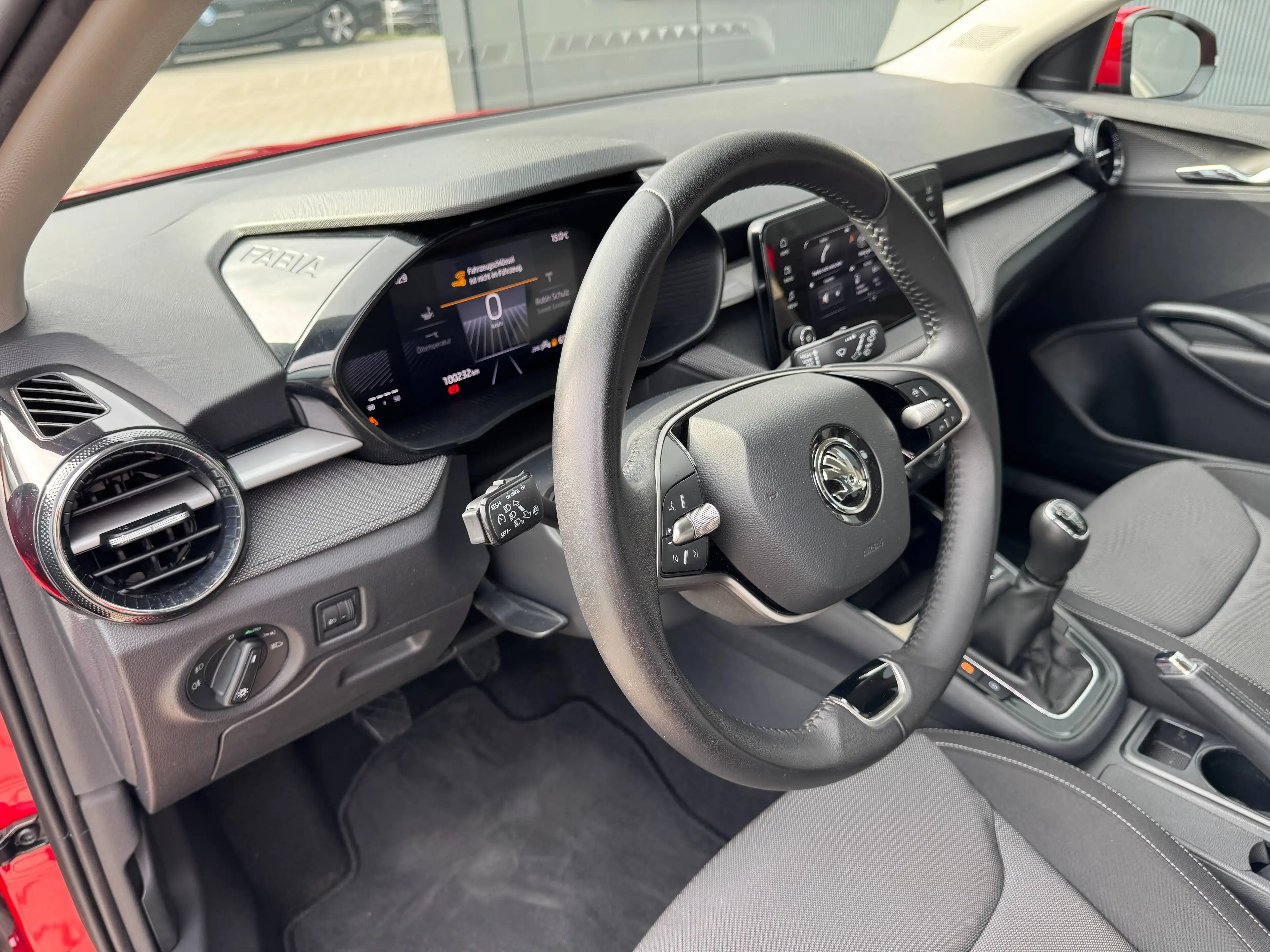 Skoda Fabia Selection 1.0 Klima, PDC, Sitzheizung, LED — photo 14