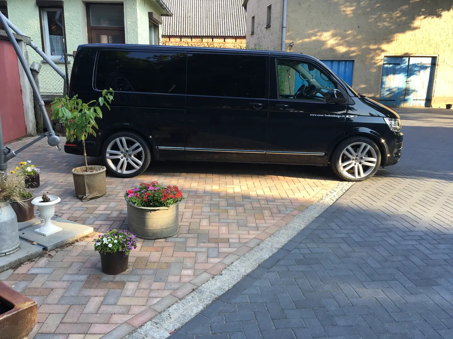 Volkswagen T6 Multivan DSG lang 4MOTION Highline - 2
