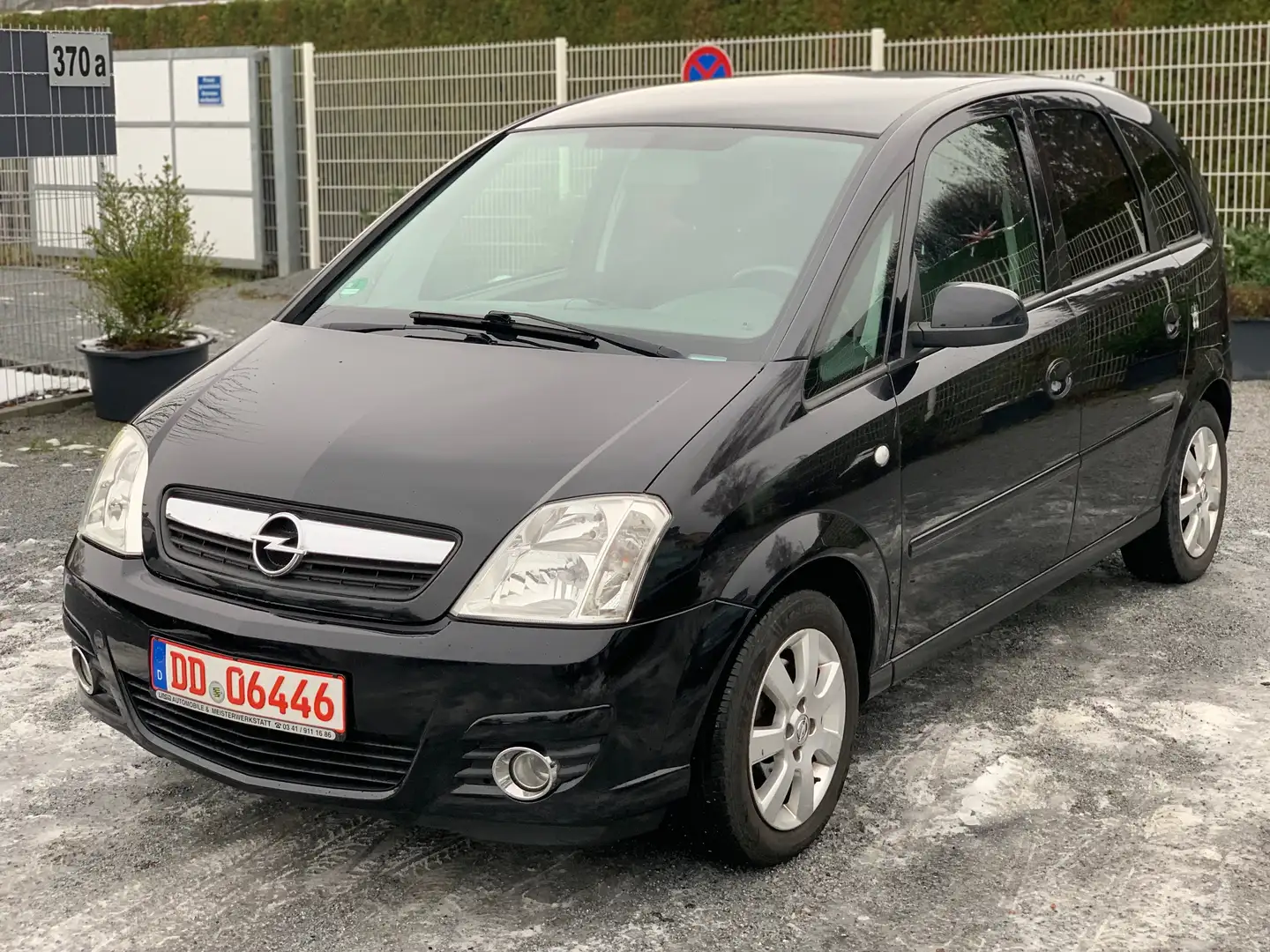 Opel Meriva Cosmo~KLIMA~SITZHZG~ALU~ABS~EURO 4 Siyah - 1