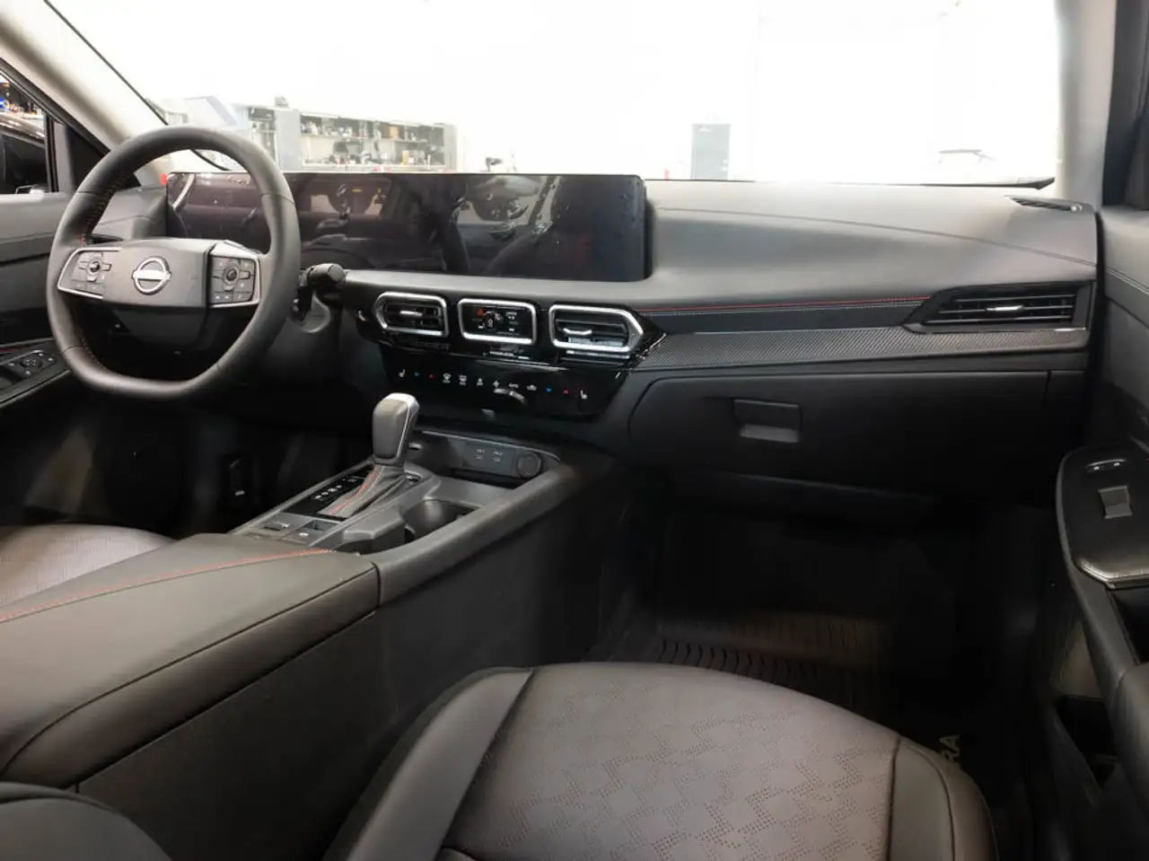Nissan Sentra photo Nissan Sentra