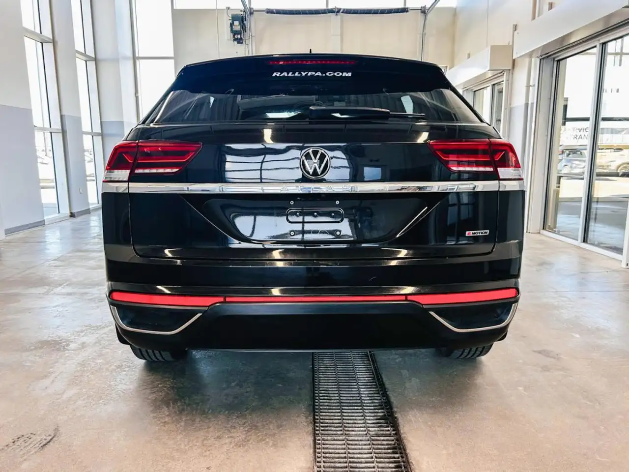Volkswagen Atlas снимка Volkswagen Atlas
