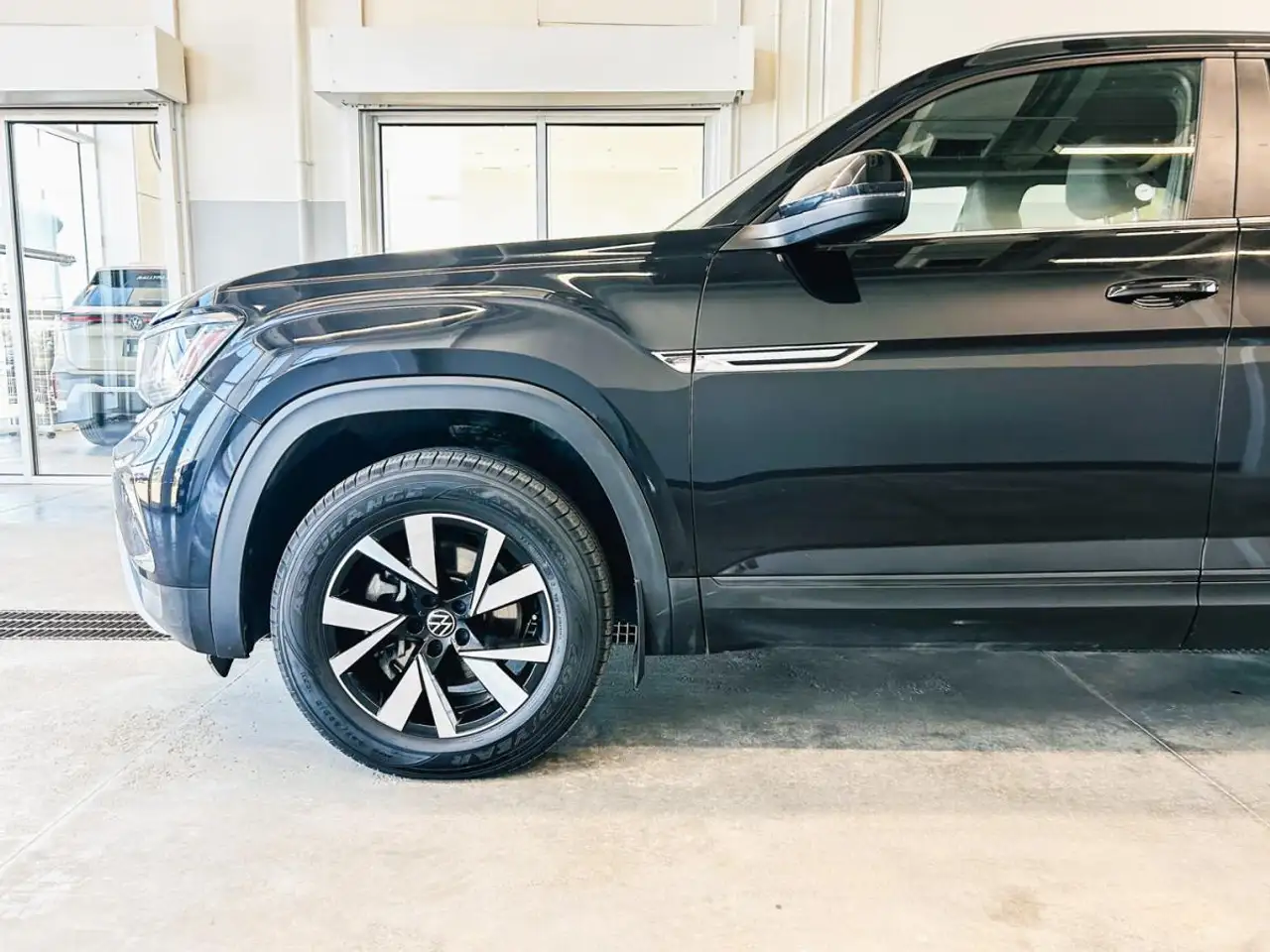 Volkswagen Atlas снимка Volkswagen Atlas