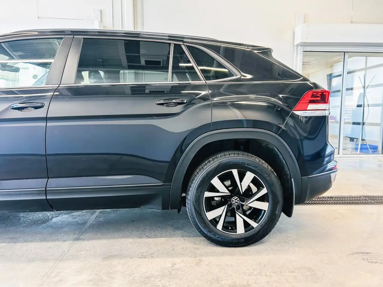 Volkswagen Atlas снимка Volkswagen Atlas