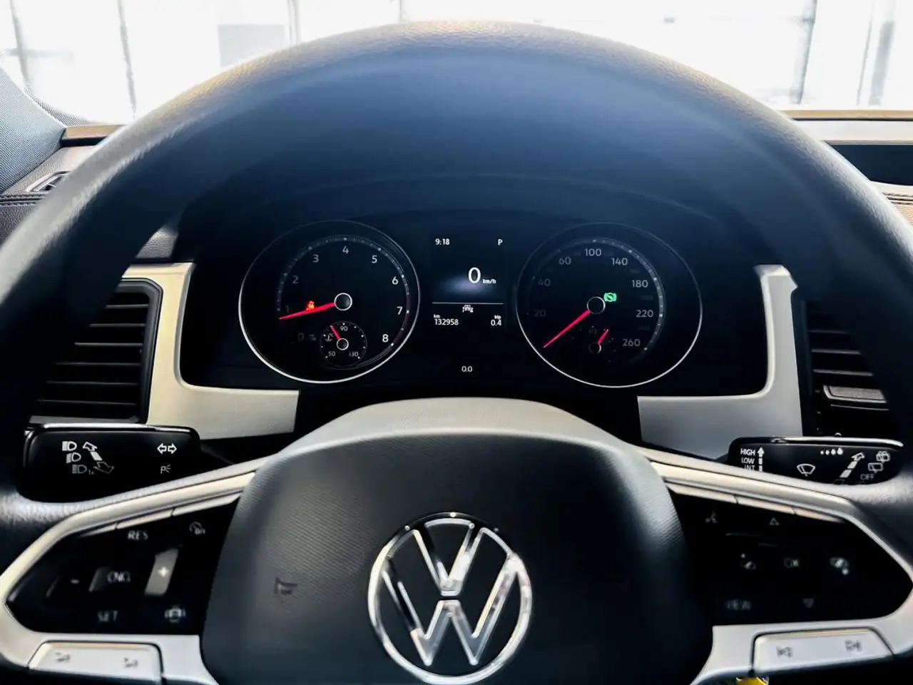 Volkswagen Atlas снимка Volkswagen Atlas