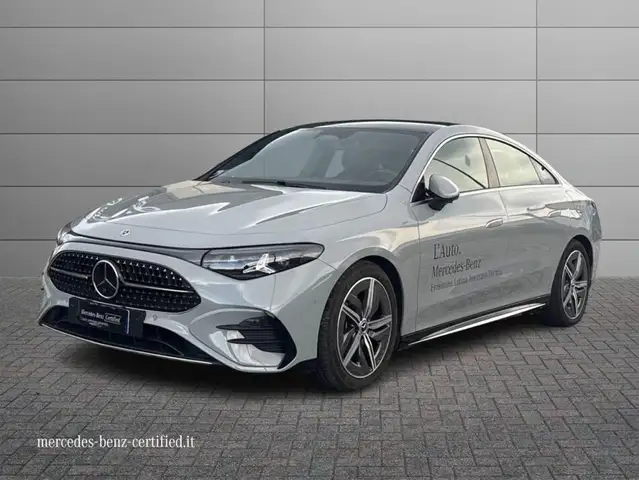Mercedes-Benz CLA 200 CLA 200 AMG Line Premium auto