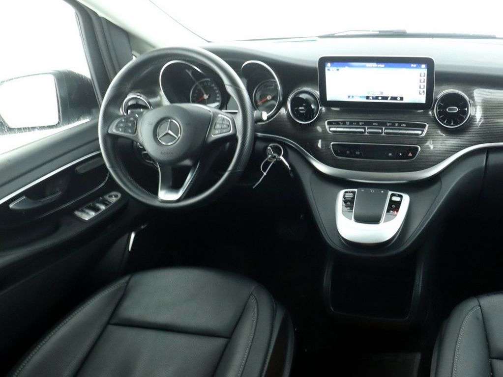 Mercedes-Benz EQV 300