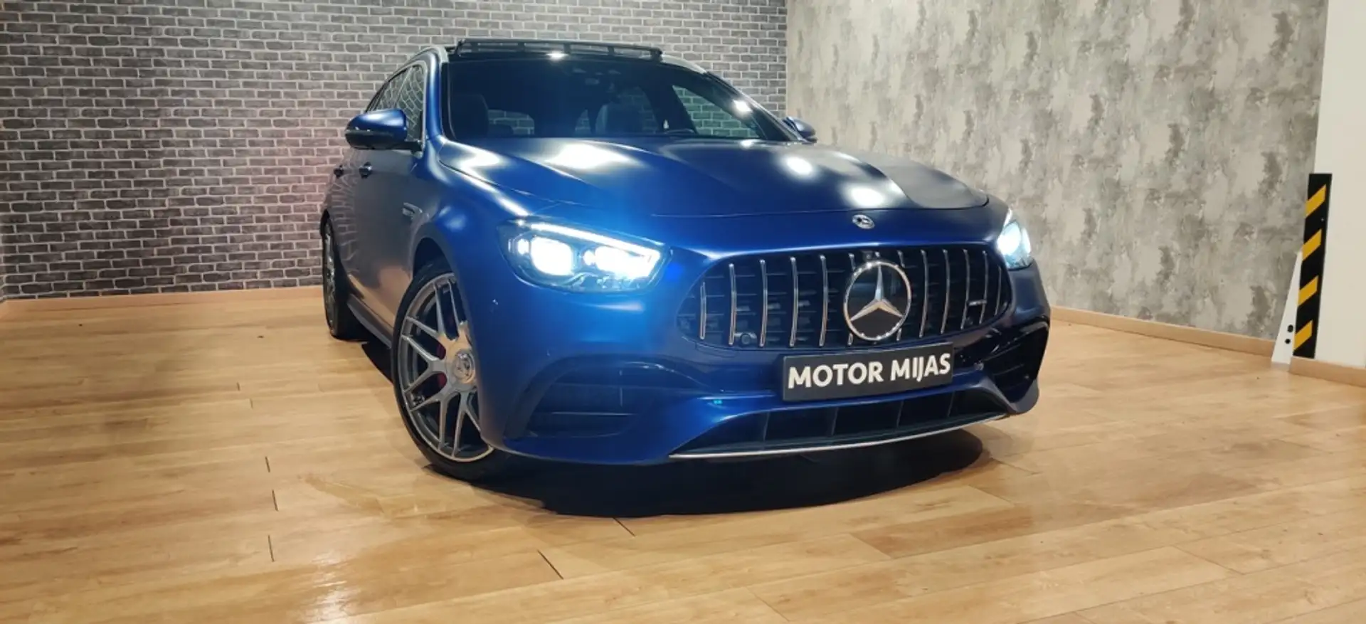Mercedes-Benz E 63 AMG Estate S 4Matic+ 9G-Tronic Azul - 1