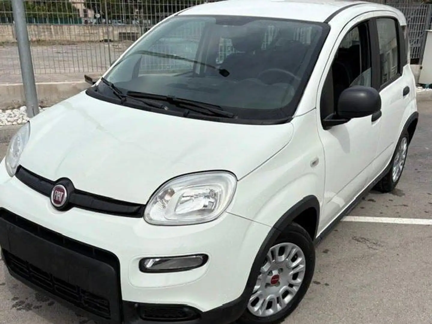 Fiat Panda city life ibrida 70cv No finanziamento Bianco - 1