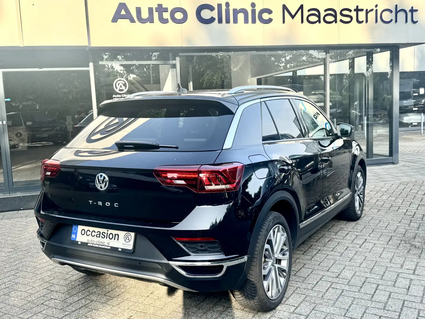 Volkswagen T-Roc 1.5 TSI Sport 150PK | 12 MDN GARANTIE | VIRTUAL | Noir - 2