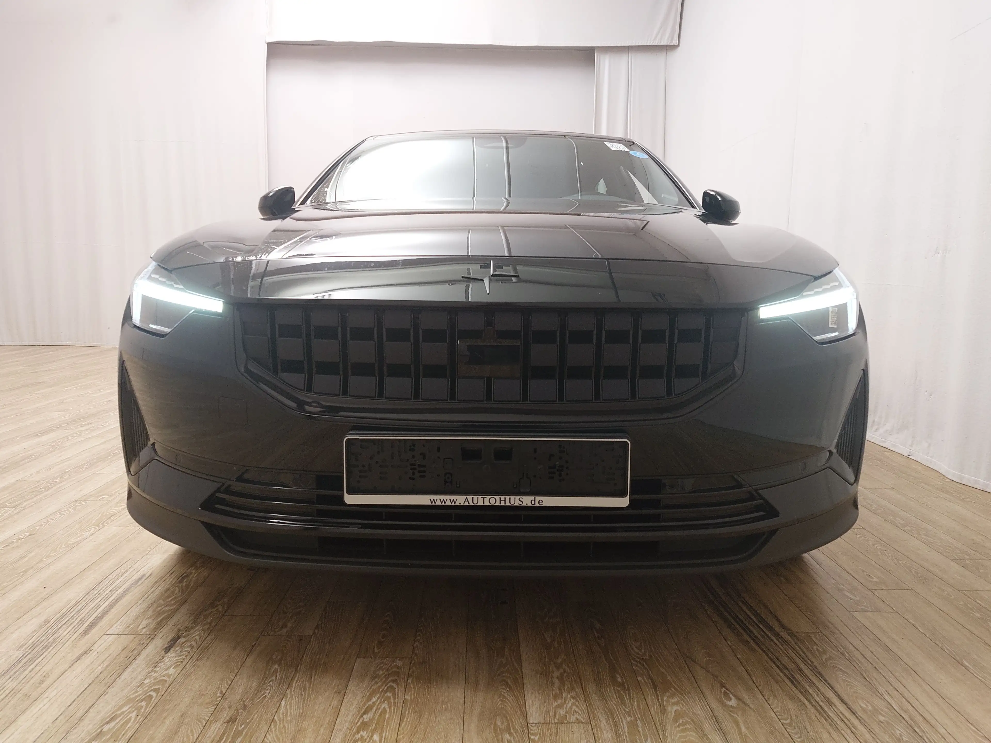 Polestar 2 Long Range Dual Motor Navi LED Pano RFK — photo 9