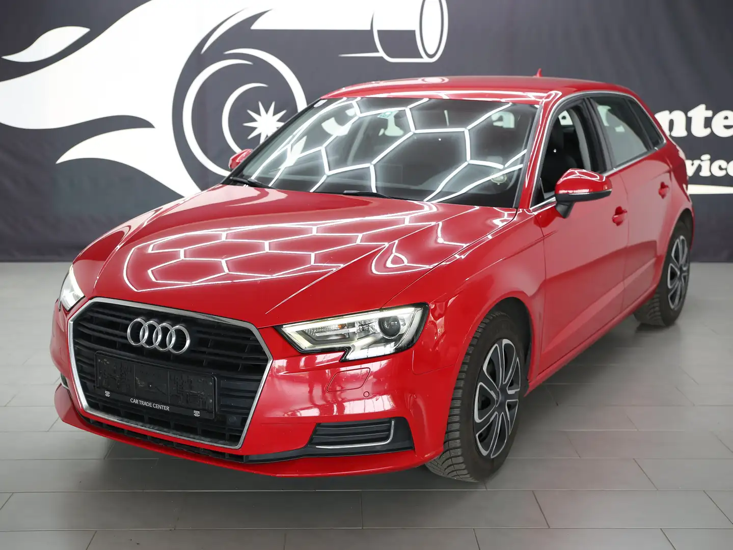 Audi A3 SB 1,6 TDI S-tronic sport Rot - 1