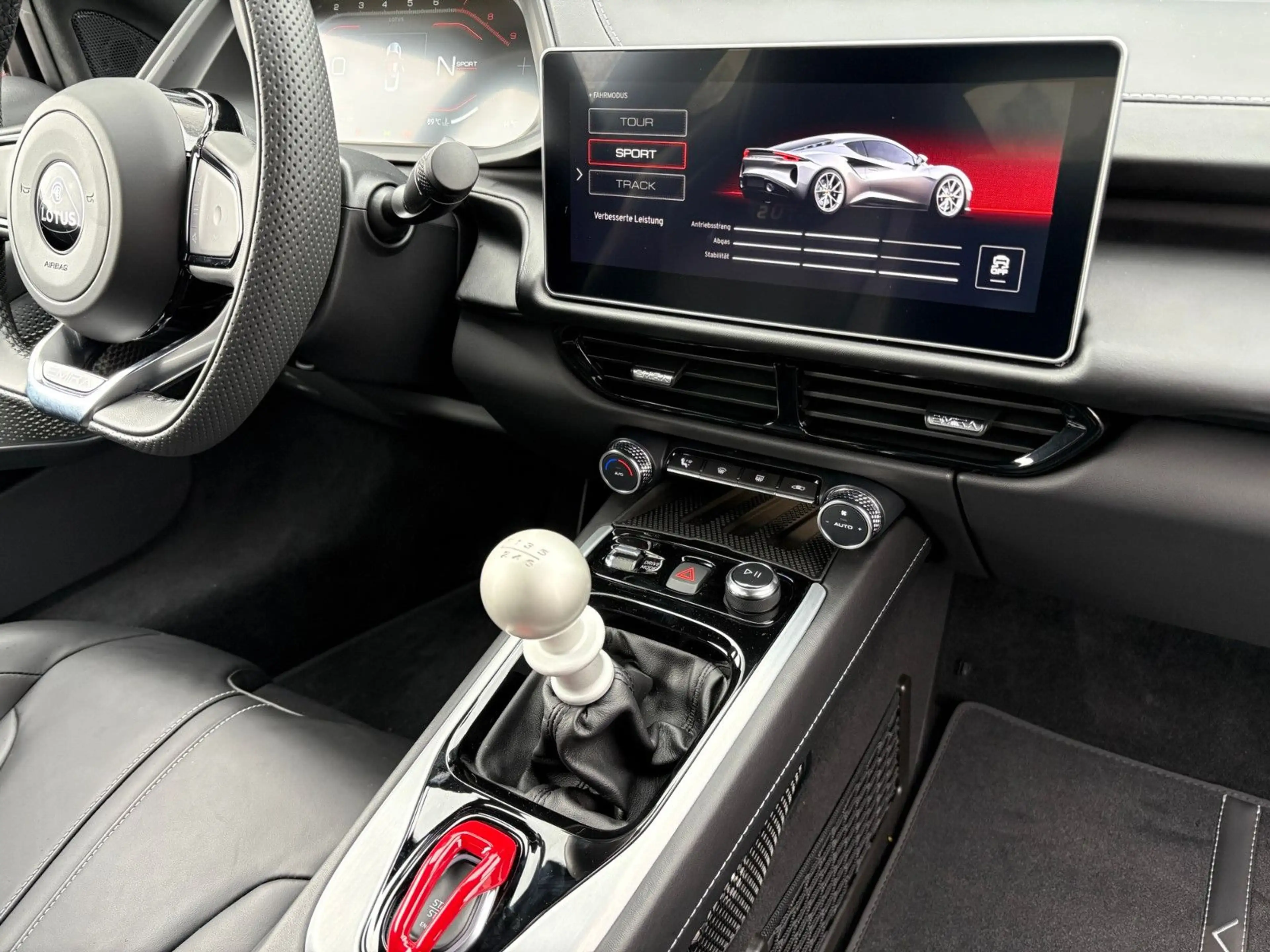 Lotus Emira V6 SE, Lotus am Ring by Komo-Tec GmbH — photo 13