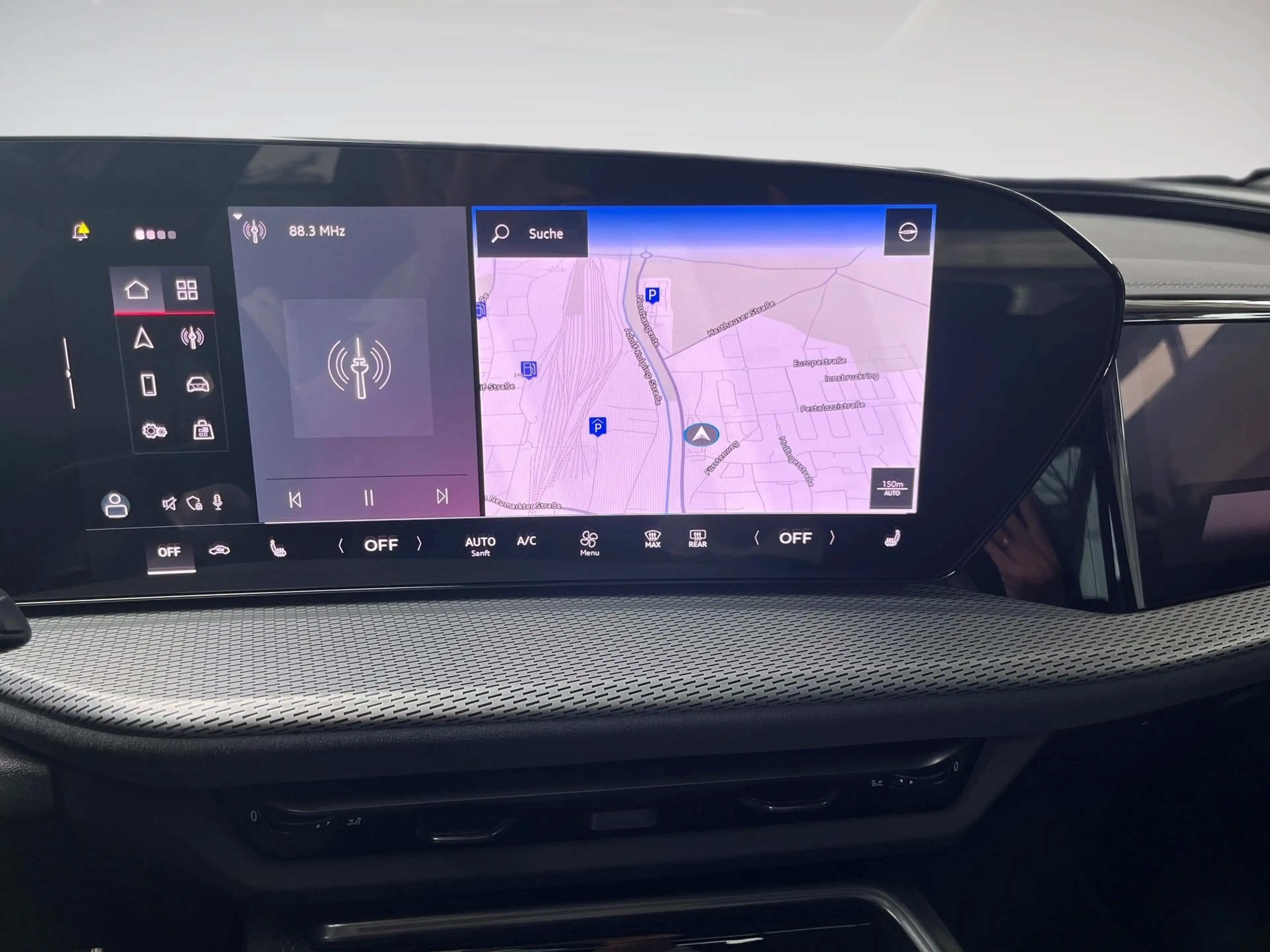 Audi SQ5 SUV TFSI 376PS,AHK,PANO,StHz,NAVI,PDC,KAMERA,MATRI — photo 12