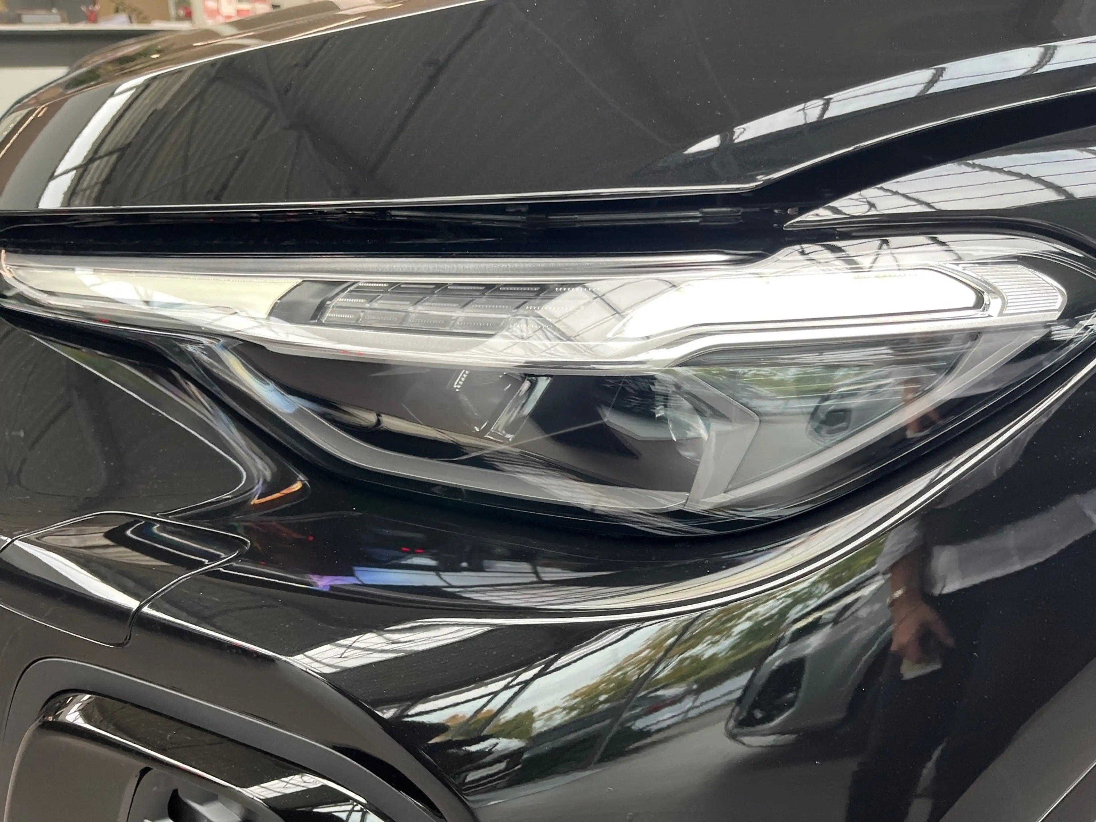 Audi SQ5 SUV TFSI 376PS,AHK,PANO,StHz,NAVI,PDC,KAMERA,MATRI — photo 6