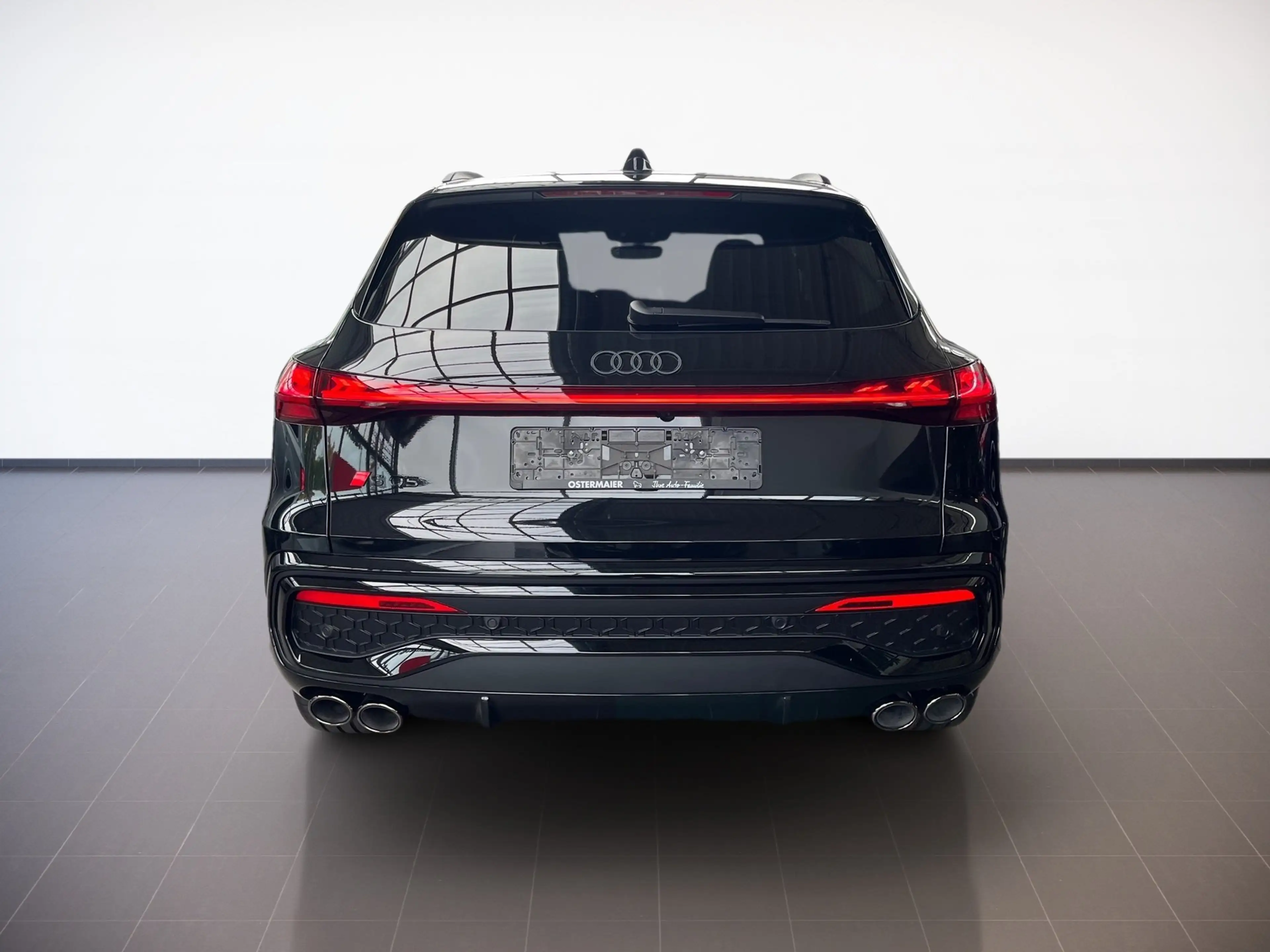Audi SQ5 SUV TFSI 376PS,AHK,PANO,StHz,NAVI,PDC,KAMERA,MATRI — photo 5