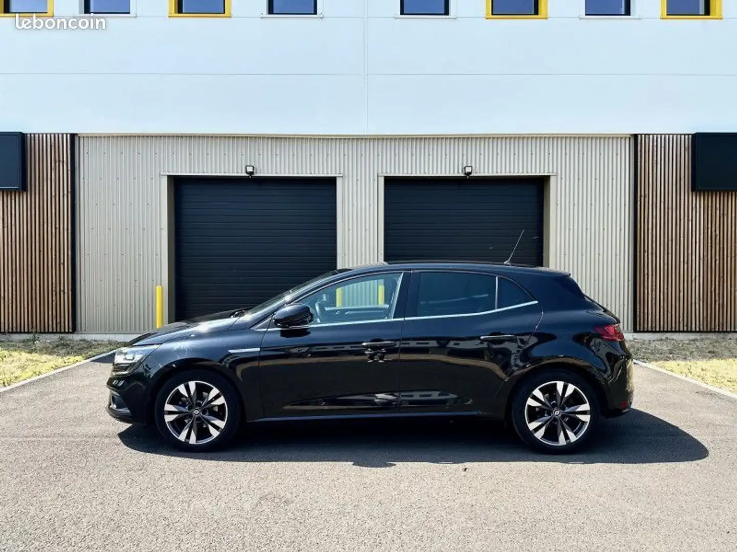 Renault Megane IV 1.5 BLUE DCI 115 INTENS GRATUITE Noir - 2