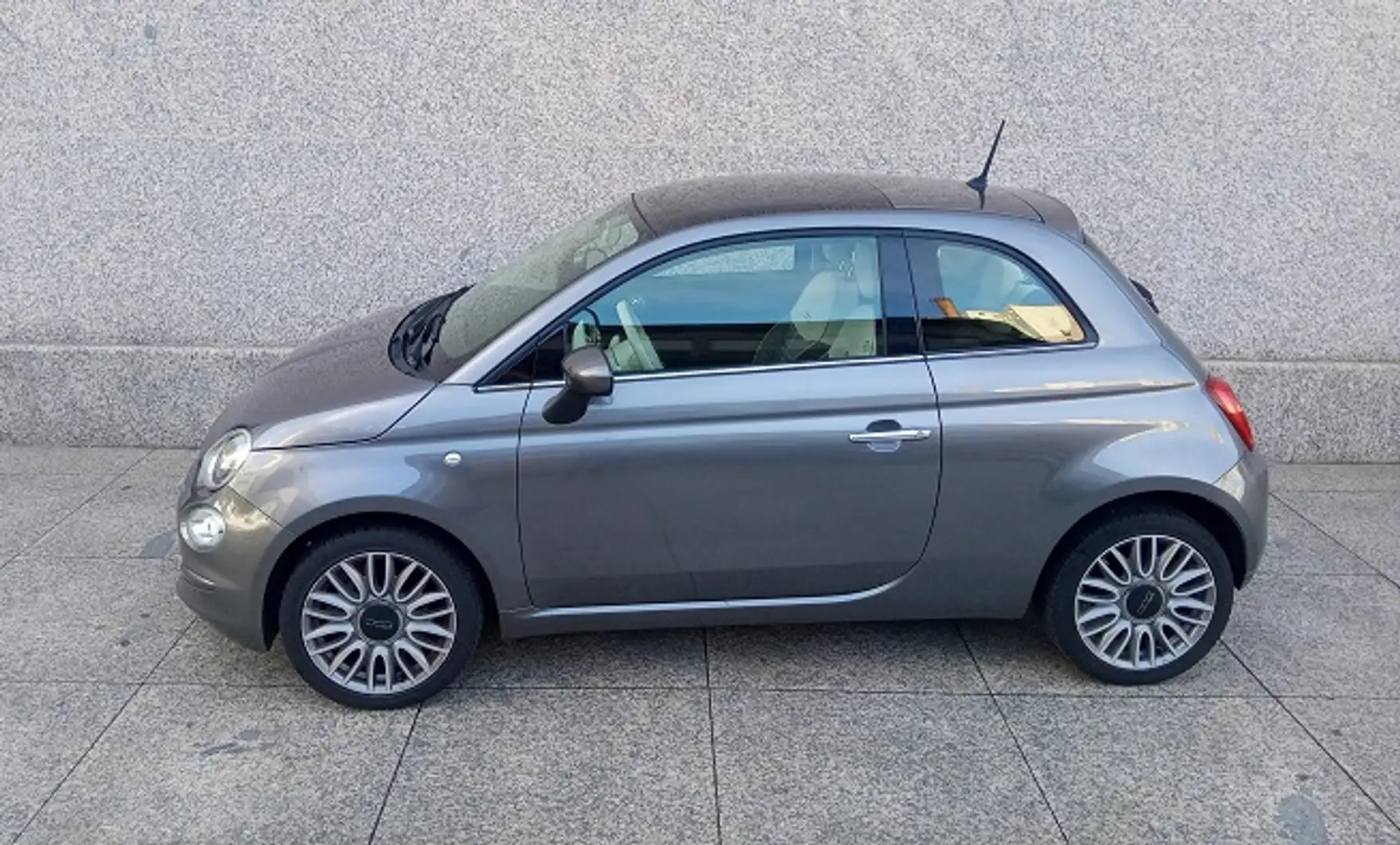 Fiat 500 1.2 Lounge Gris - 2
