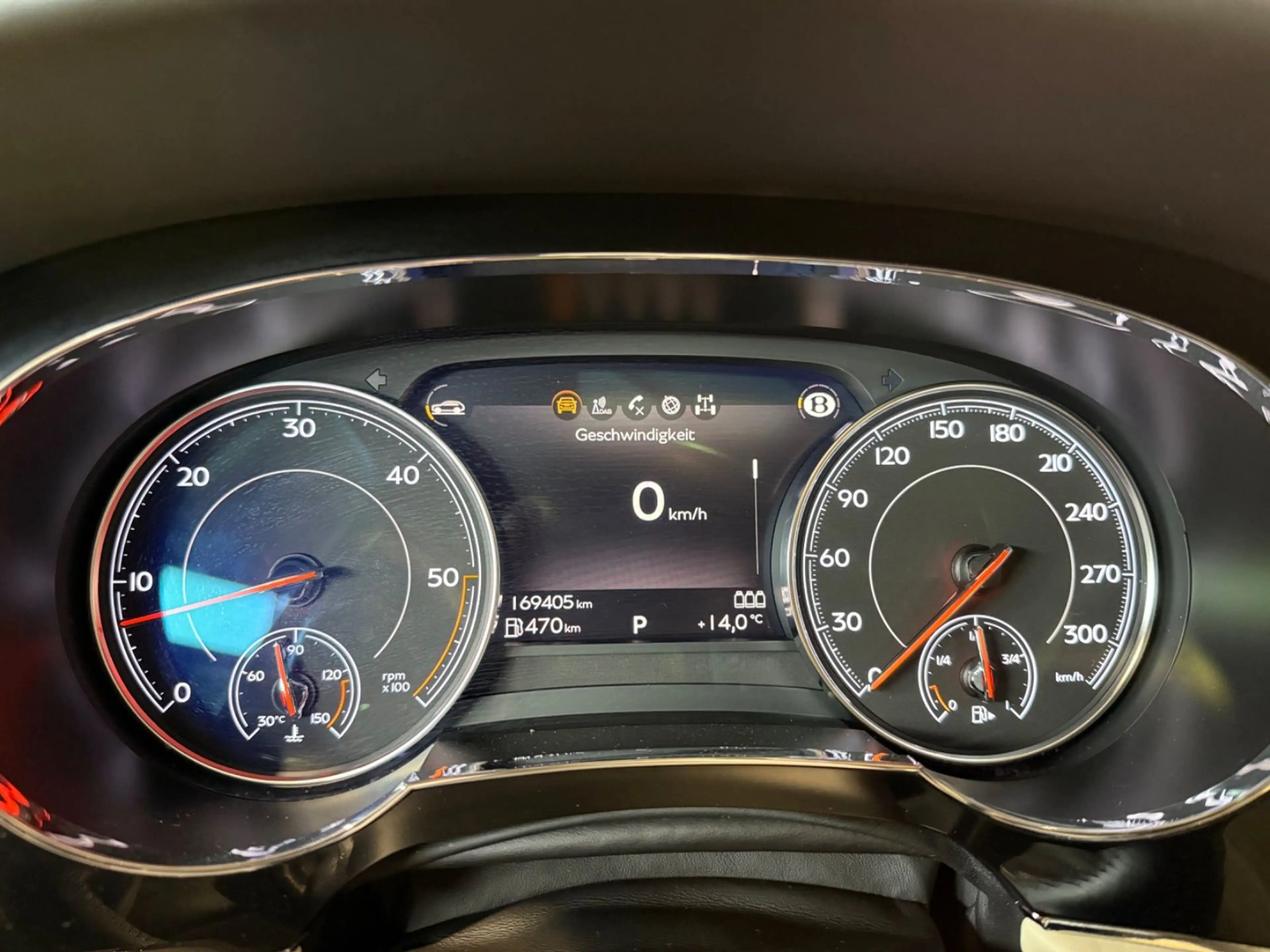 Bentley Bentayga 4.0 V8, 2 Hand — photo 13