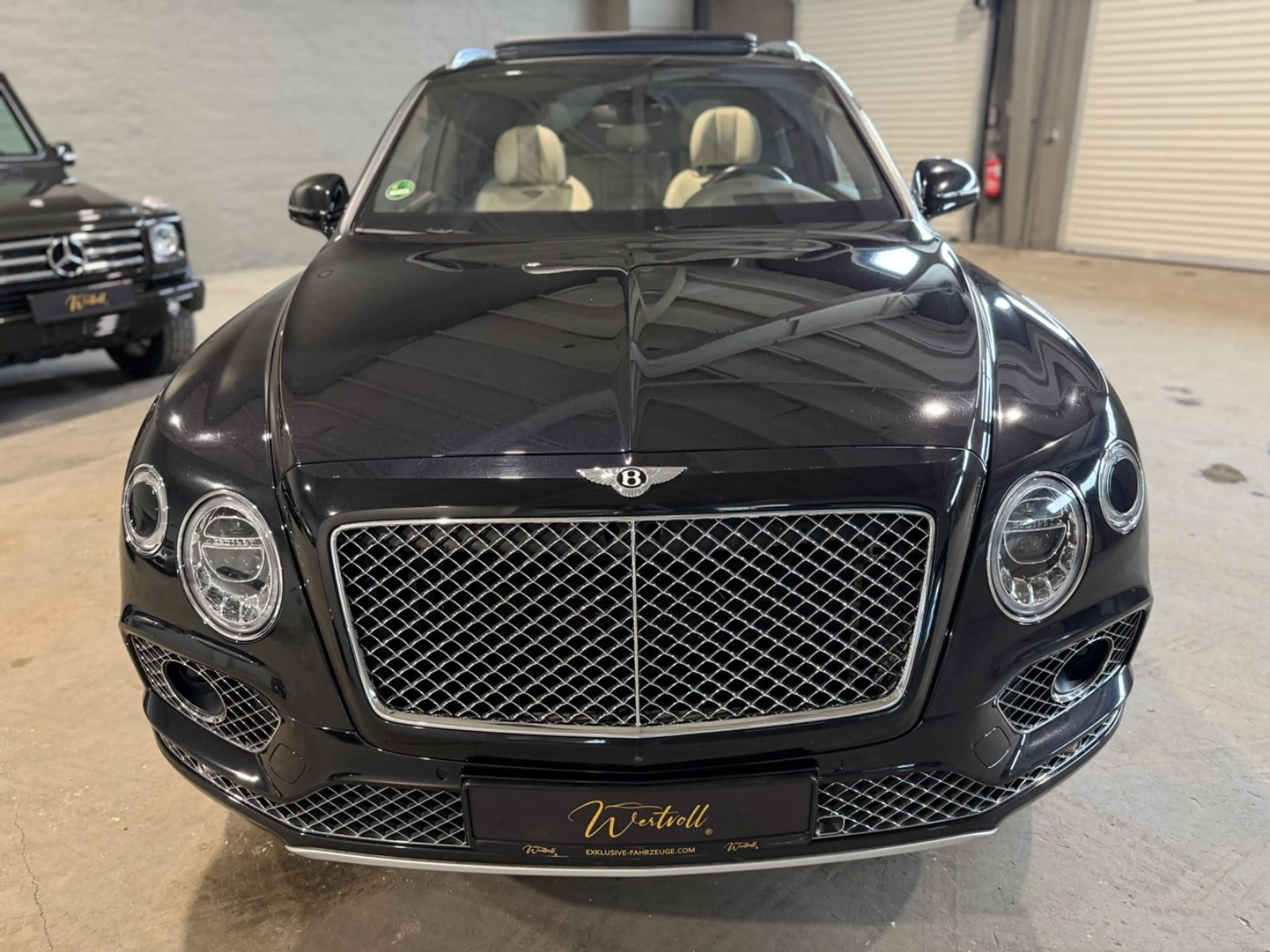Bentley Bentayga 4.0 V8, 2 Hand — photo 2