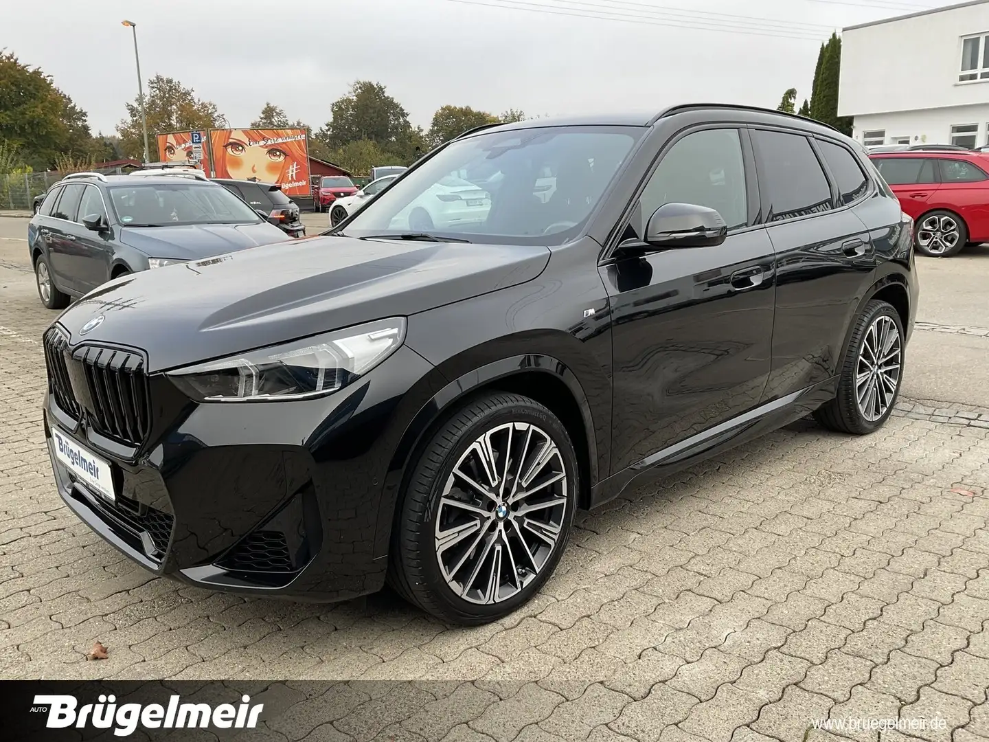BMW X1 X1 xDrive23i (Mild-Hybrid) M Sport+ACC+AHK+NAVI Zwart - 2