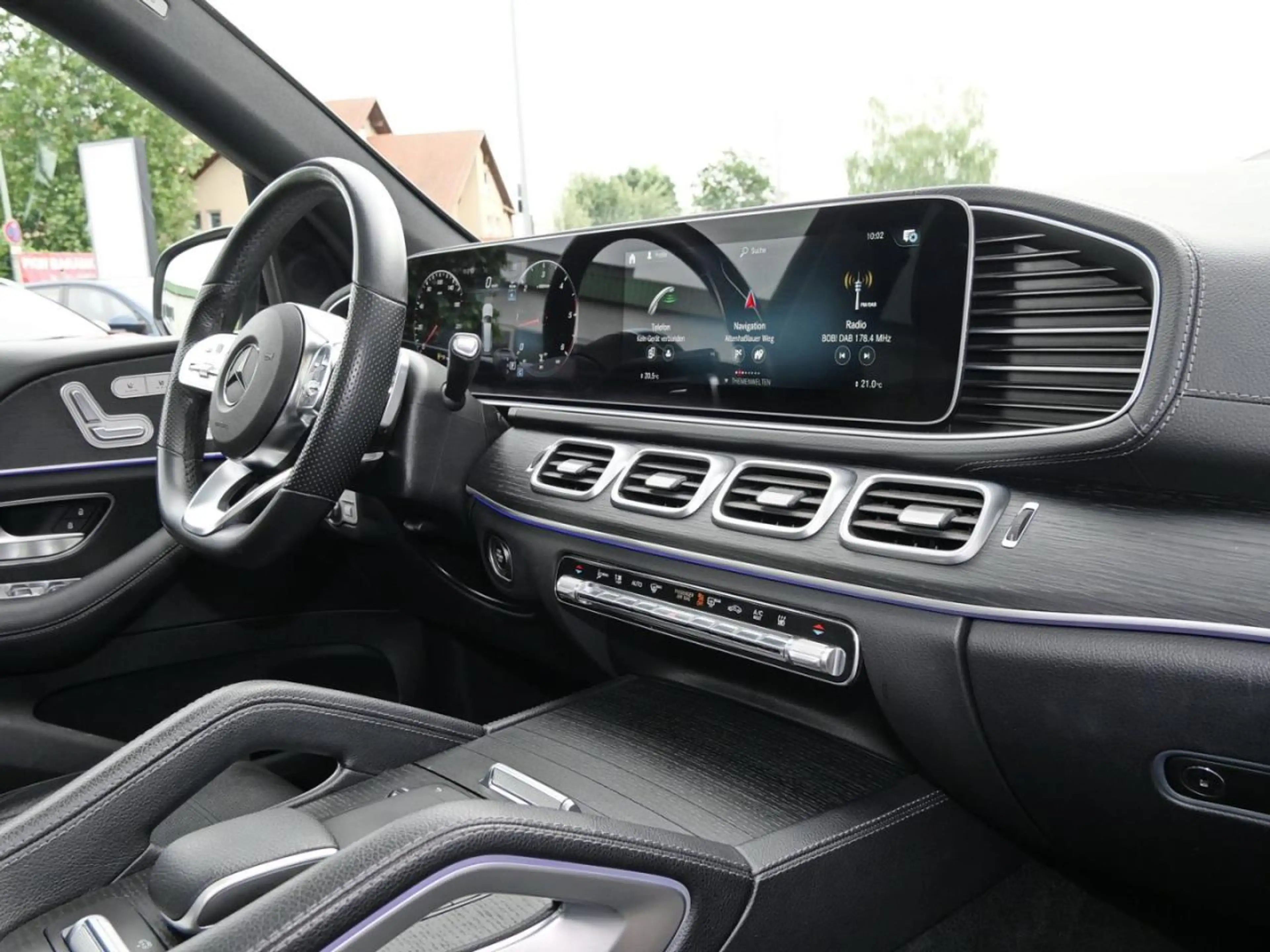 Mercedes-Benz GLS 400 d 4M AMG Night Panorama Standhzg 360° — photo 9