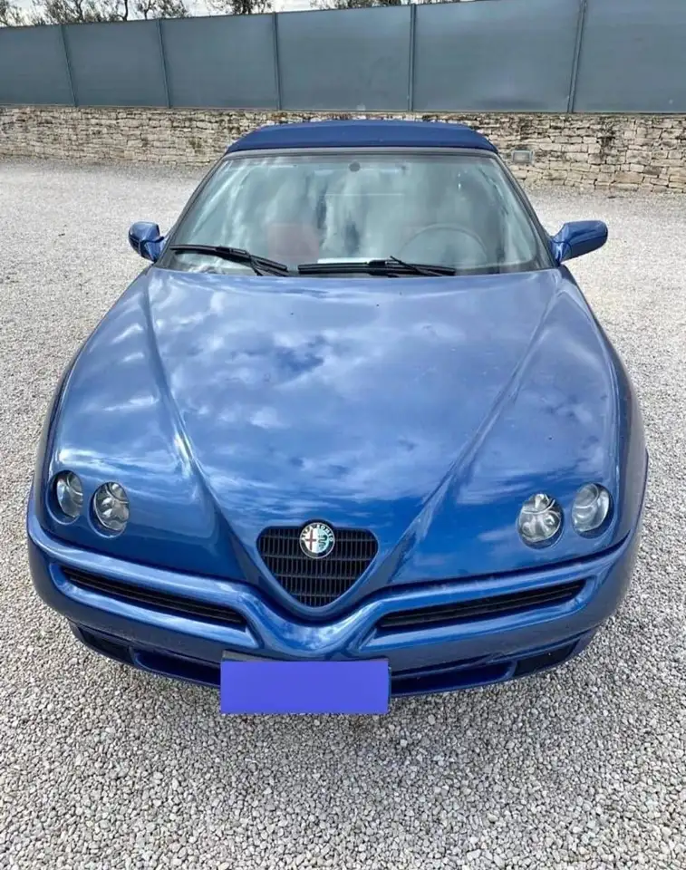 Alfa Romeo Spider 1.6, foto 1