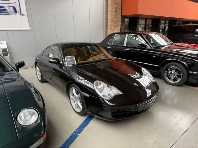 Porsche 996 view 2