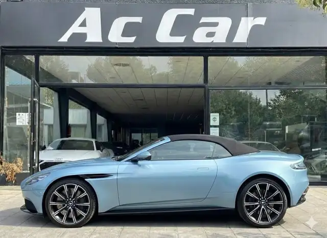 Aston Martin DB11 4.0 V8 Volante