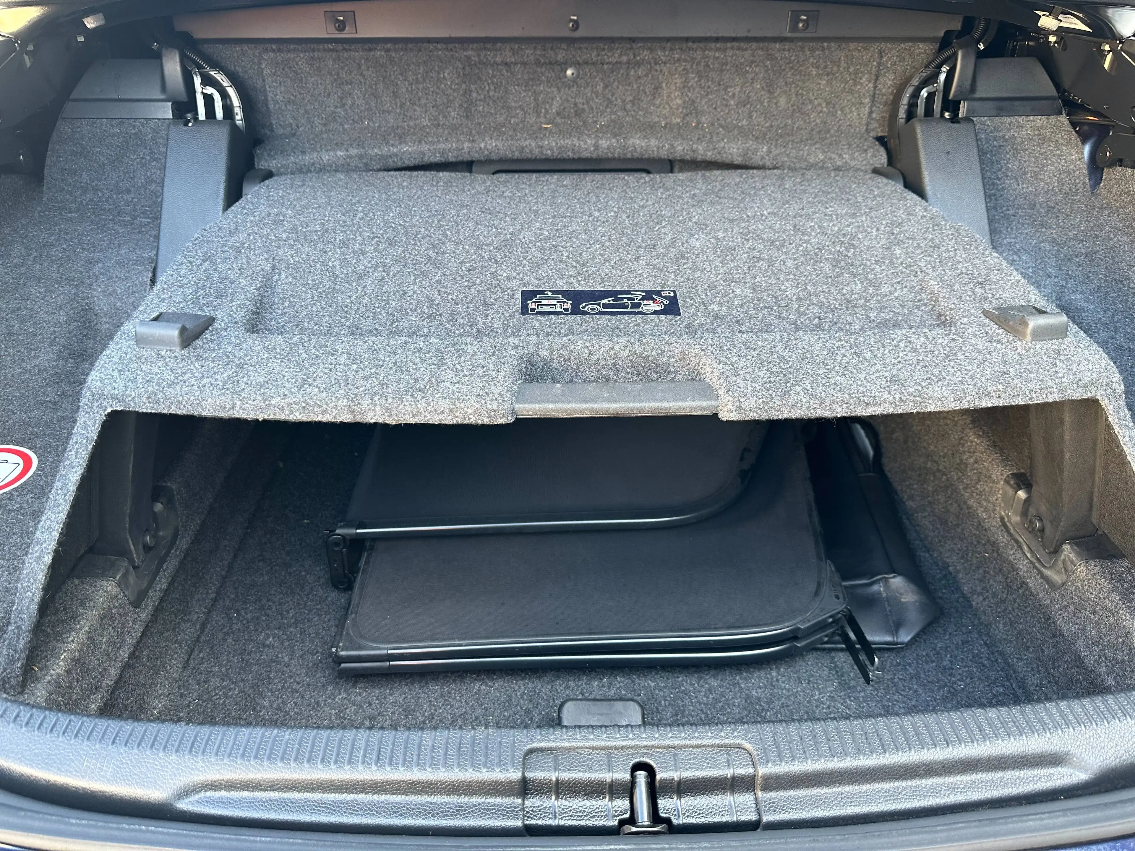 Volkswagen Eos Basis — photo 15