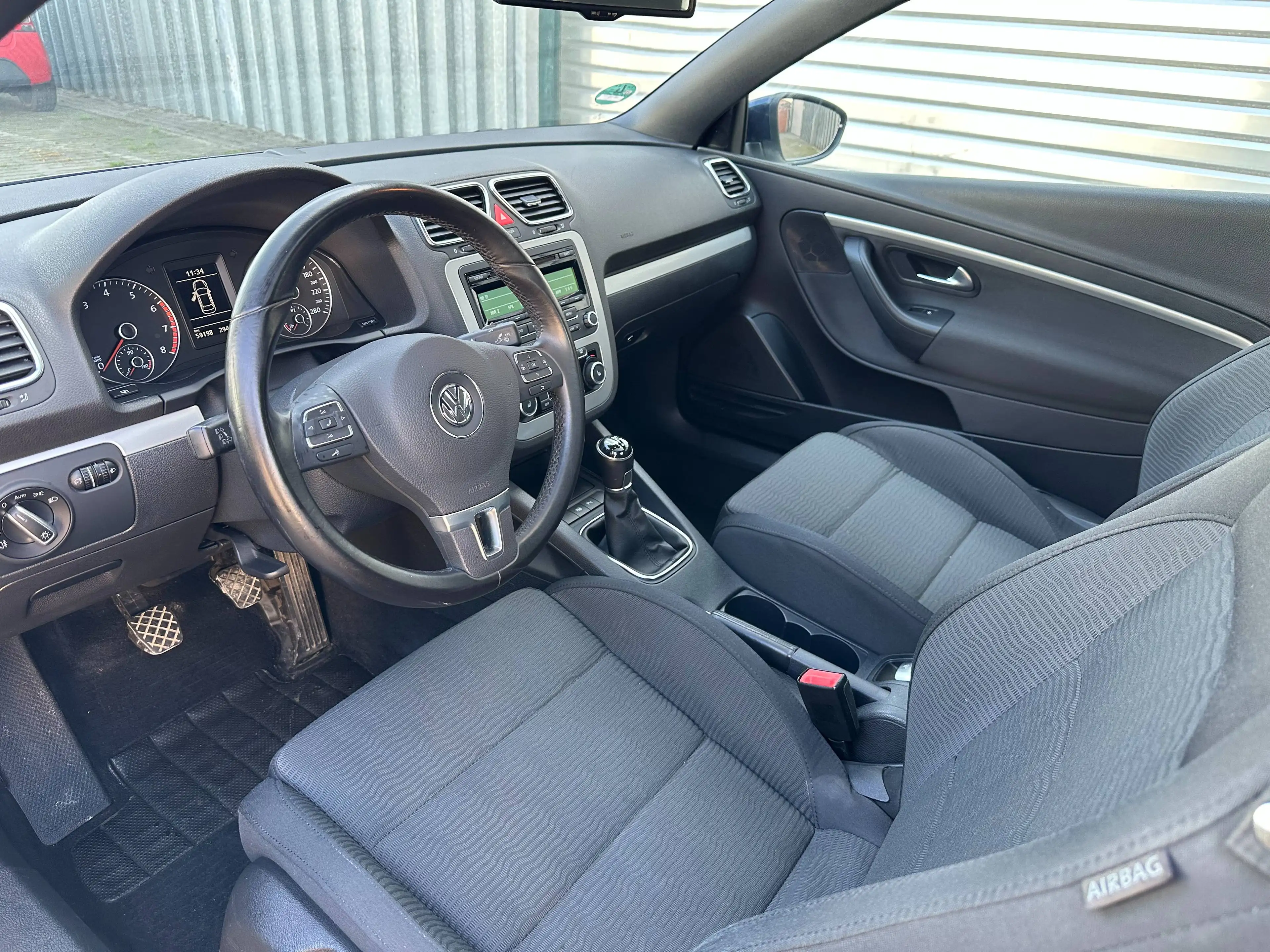 Volkswagen Eos Basis — photo 10