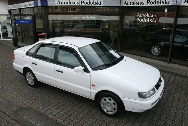 Volkswagen Passat Lim GL 1,8 -90 Ps.|54 TKm|Oldtimer|Klima