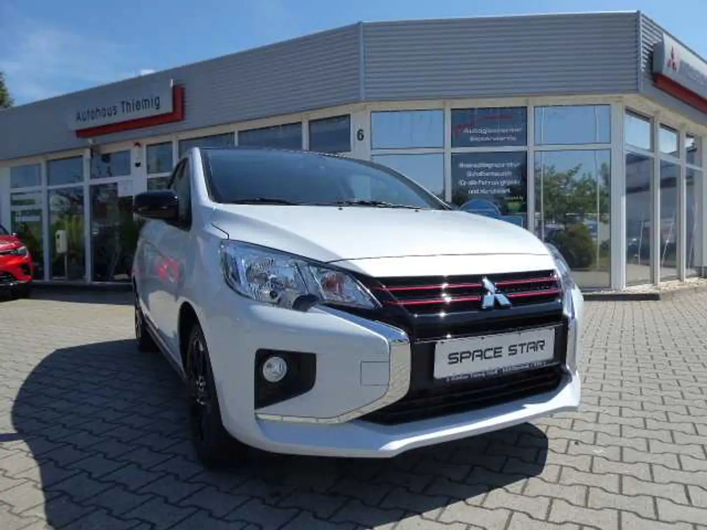 Mitsubishi Space Star Select+ Black1.2 MIVEC ClearTec CVT Weiß - 1