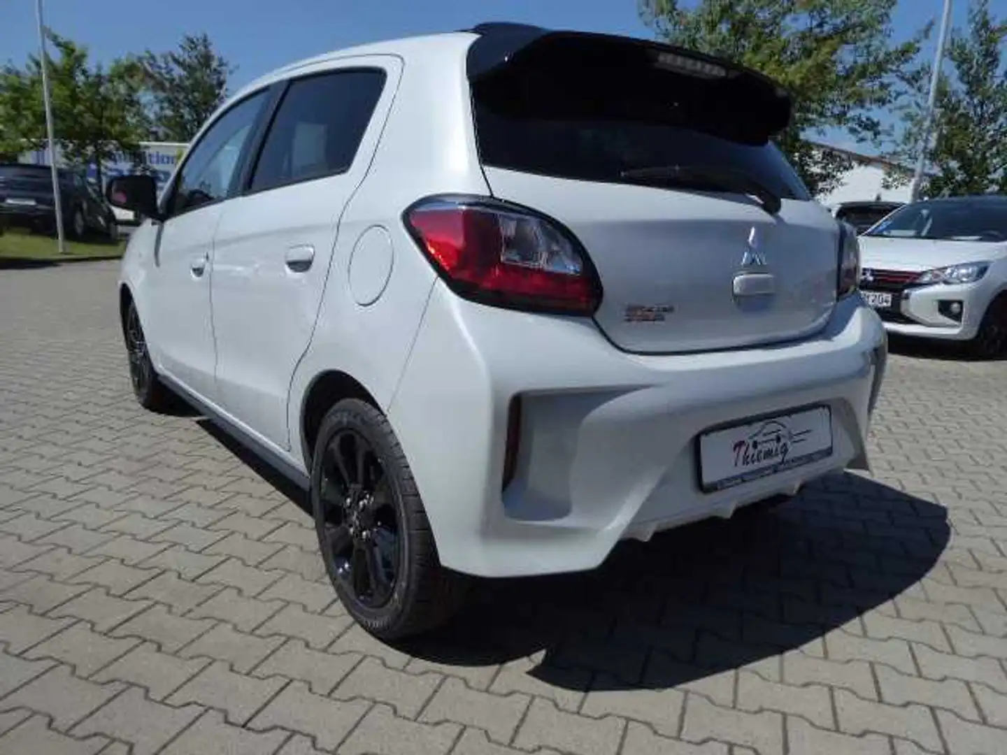 Mitsubishi Space Star Select+ Black1.2 MIVEC ClearTec CVT Weiß - 2