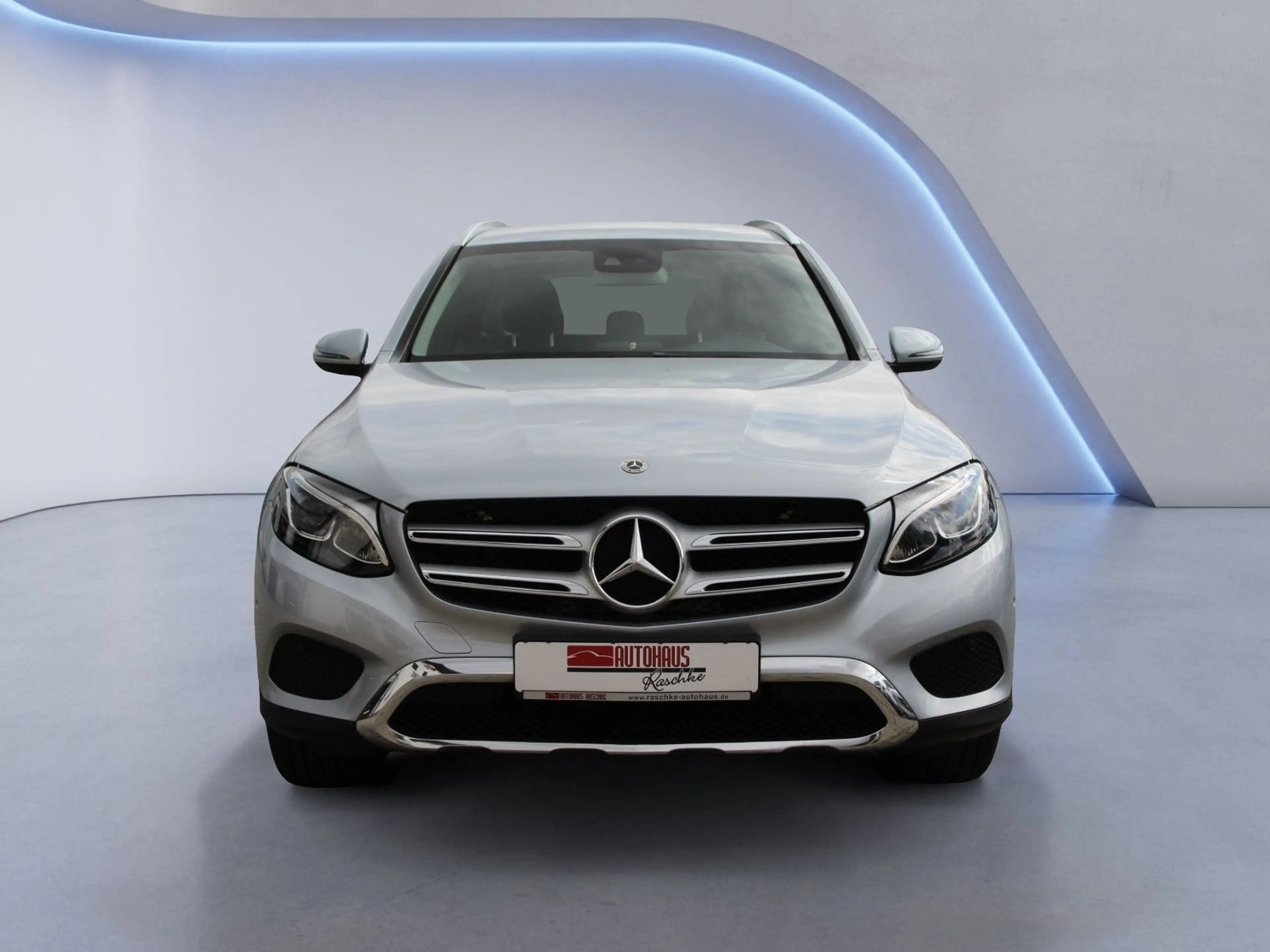 Mercedes-Benz GLC 250 d 4Matic/LED/ Alu/ Totw./Spurh./99tkm — photo 2