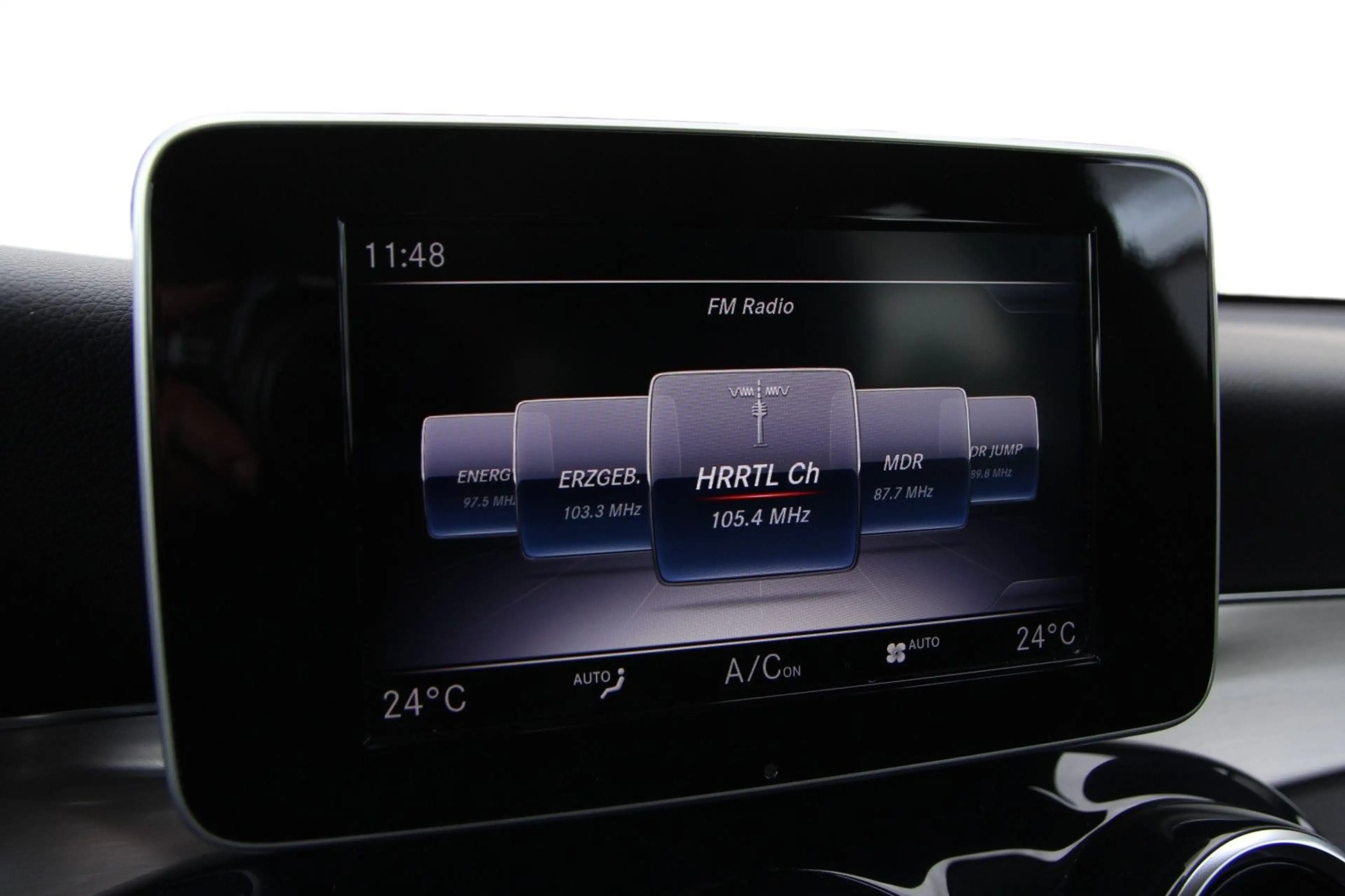 Mercedes-Benz GLC 250 d 4Matic/LED/ Alu/ Totw./Spurh./99tkm — photo 15
