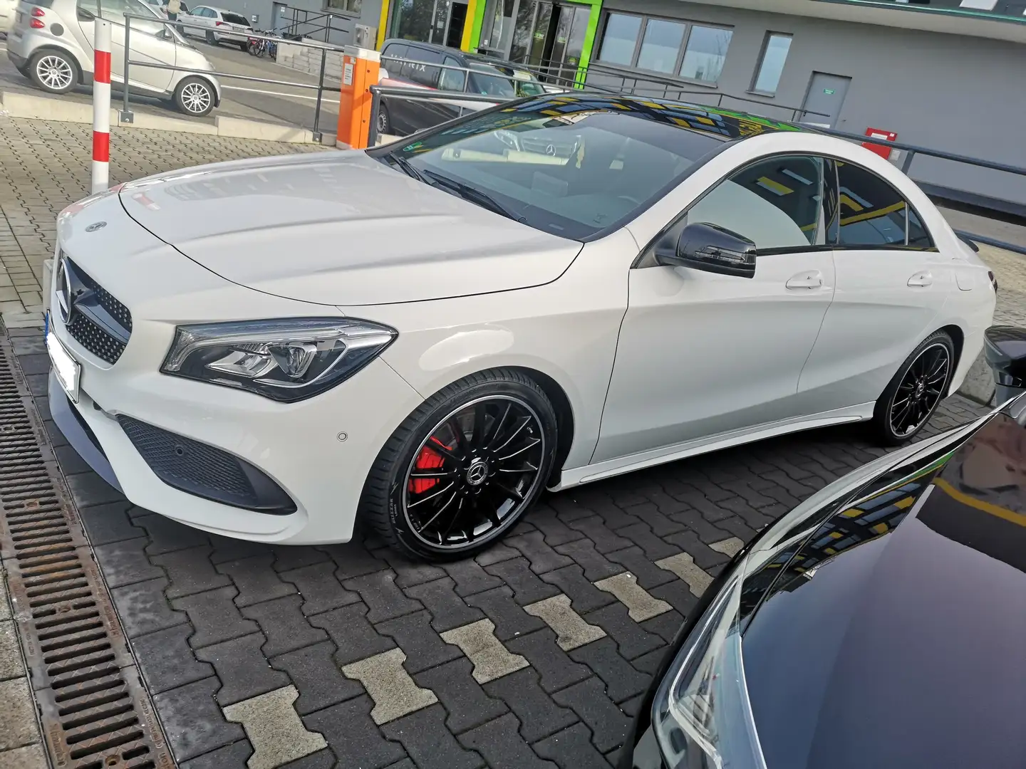 Mercedes-Benz CLA 250 - 1