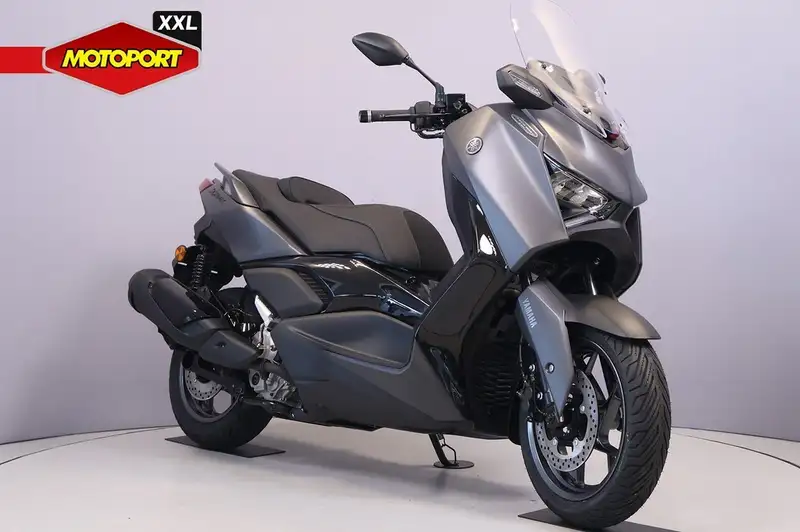 Yamaha XMAX 300 - foto 2