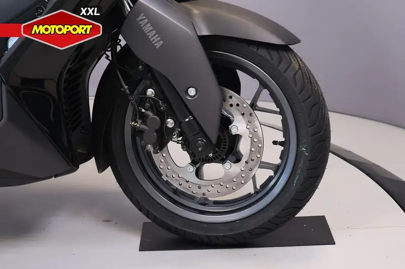 Yamaha XMAX 300 - foto 7
