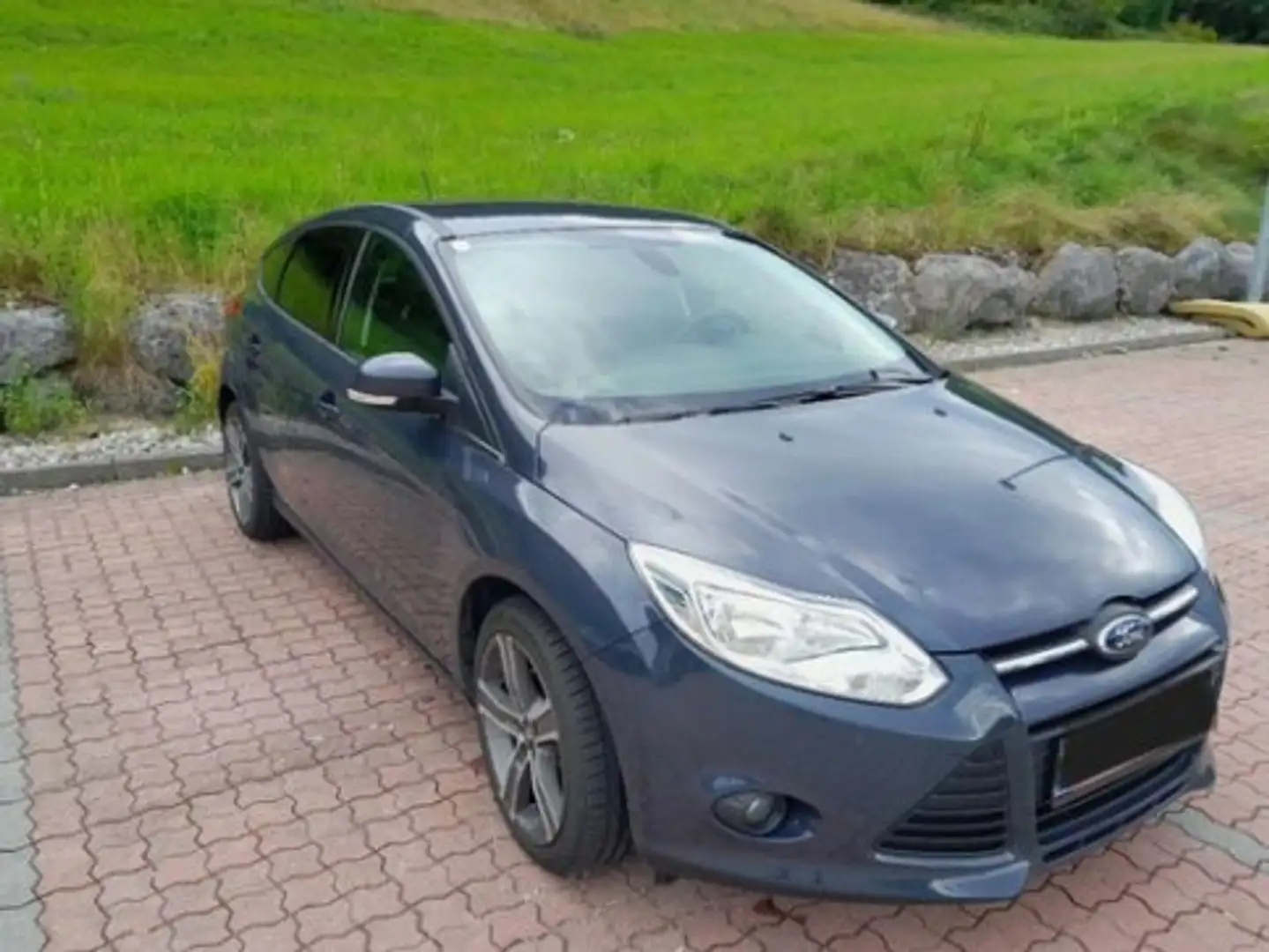 Ford Focus Focus Easy 1,6Ti-VCT Easy Blau - 1