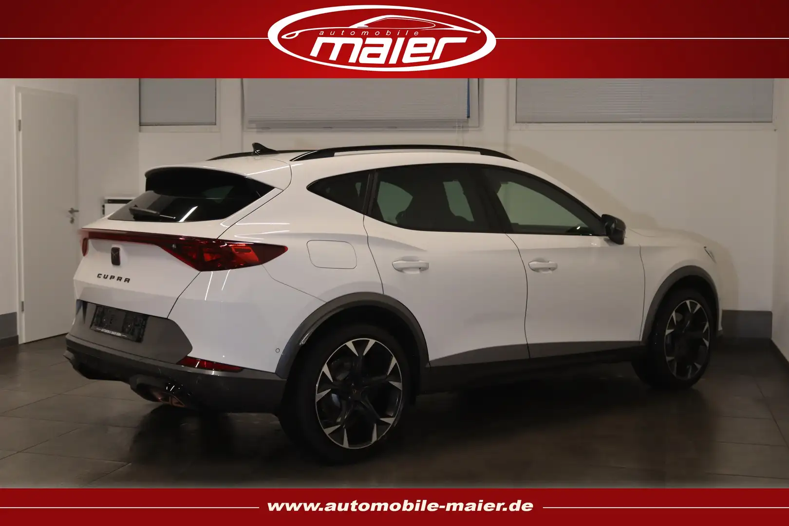 CUPRA Formentor VZ e-Hybrid-Virtual-Kamera-NAV-LED-ACC Bílá - 2