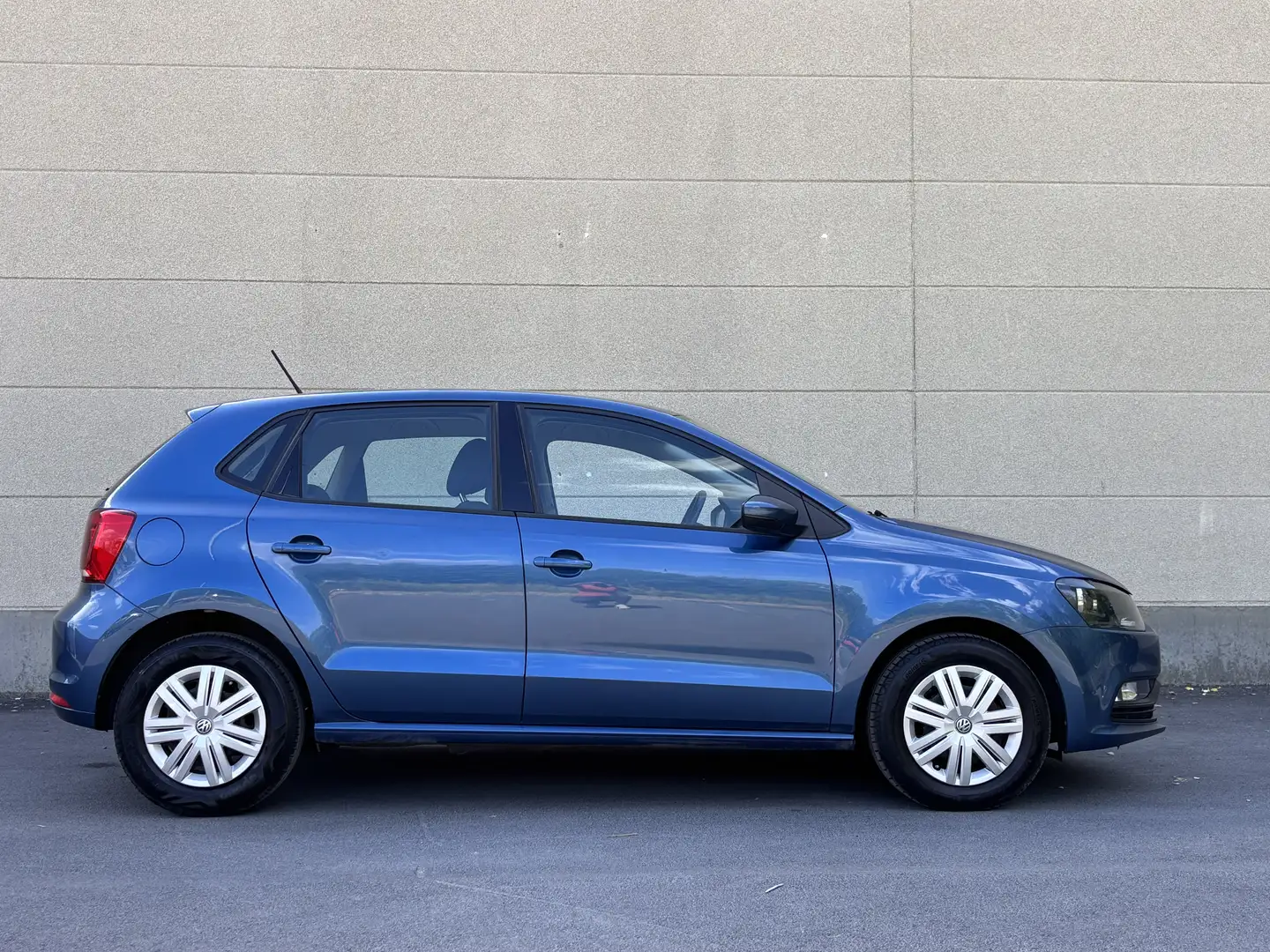 Volkswagen Polo 1.0i Trendline BMT Blauw - 2