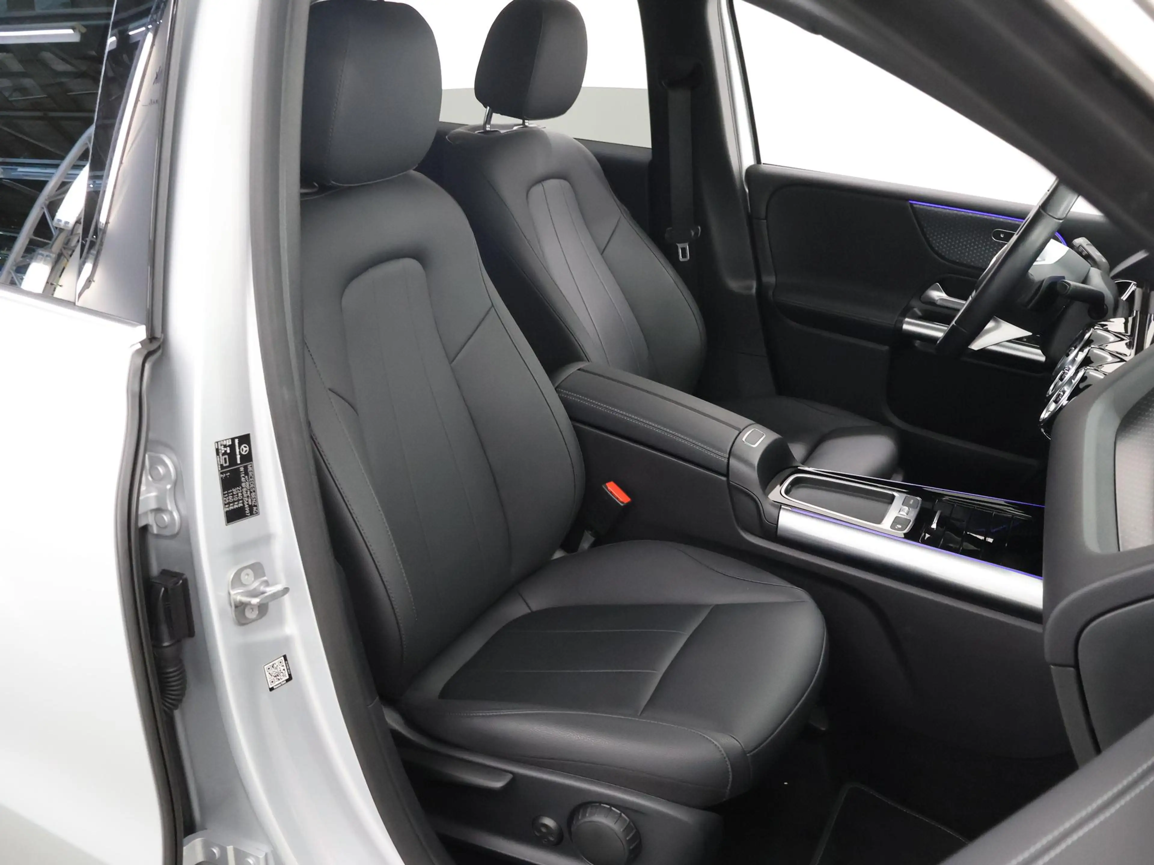 Mercedes-Benz B 250 e Luxury Line | Trekhaak wegklapbaar | Dodehoekass — photo 10