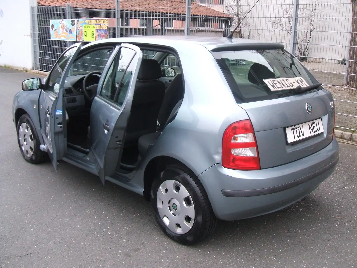 Skoda Fabia 1,4*Klima* 42.000 km*Fast-NEU*a.w.TÜV-alles-NEU Grau - 2