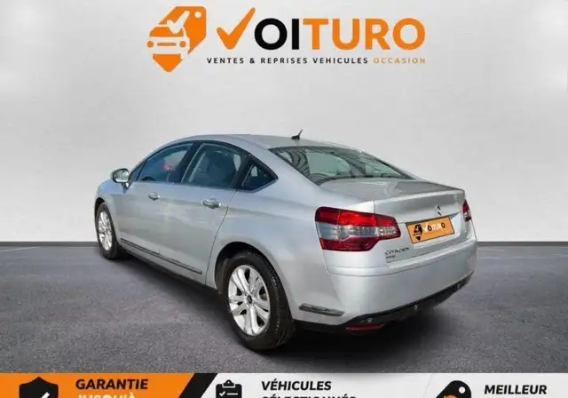 Citroen C5 view 3
