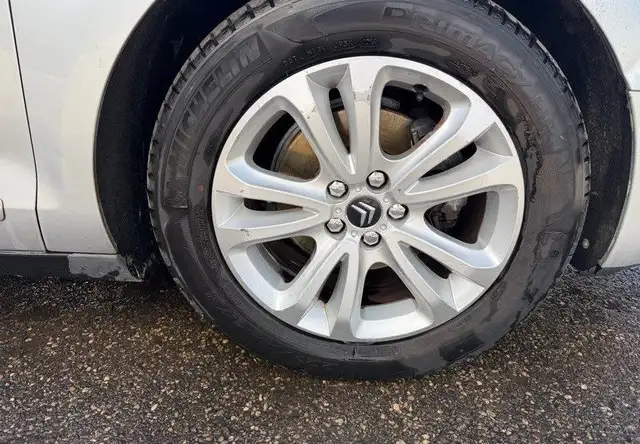Citroen C5 view 10