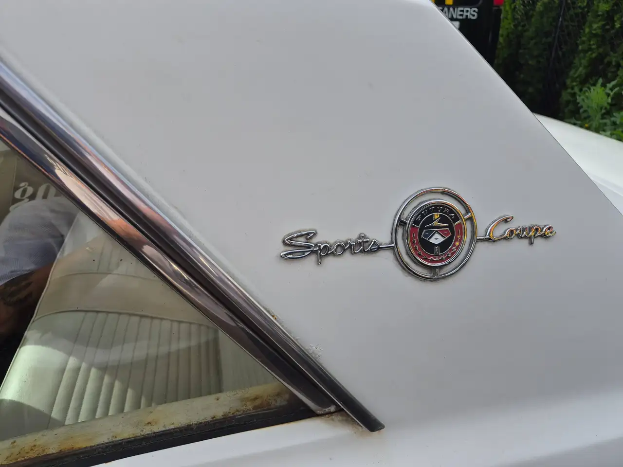 Ford Falcon снимка Ford Falcon
