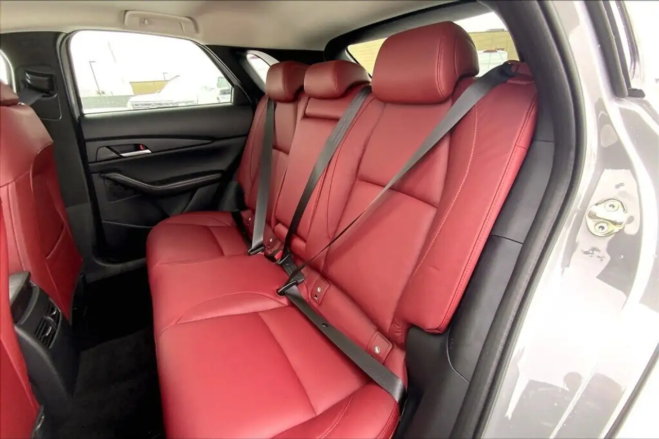 Mazda CX-30 снимка Mazda CX-30